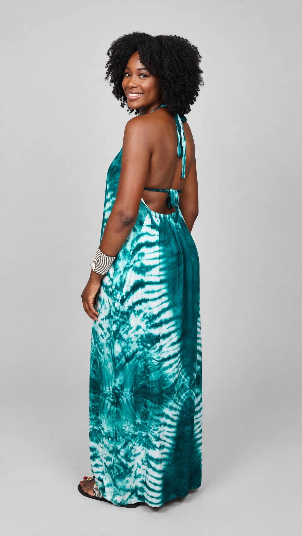 Backless Dera With Inbuilt Bra - Image 3