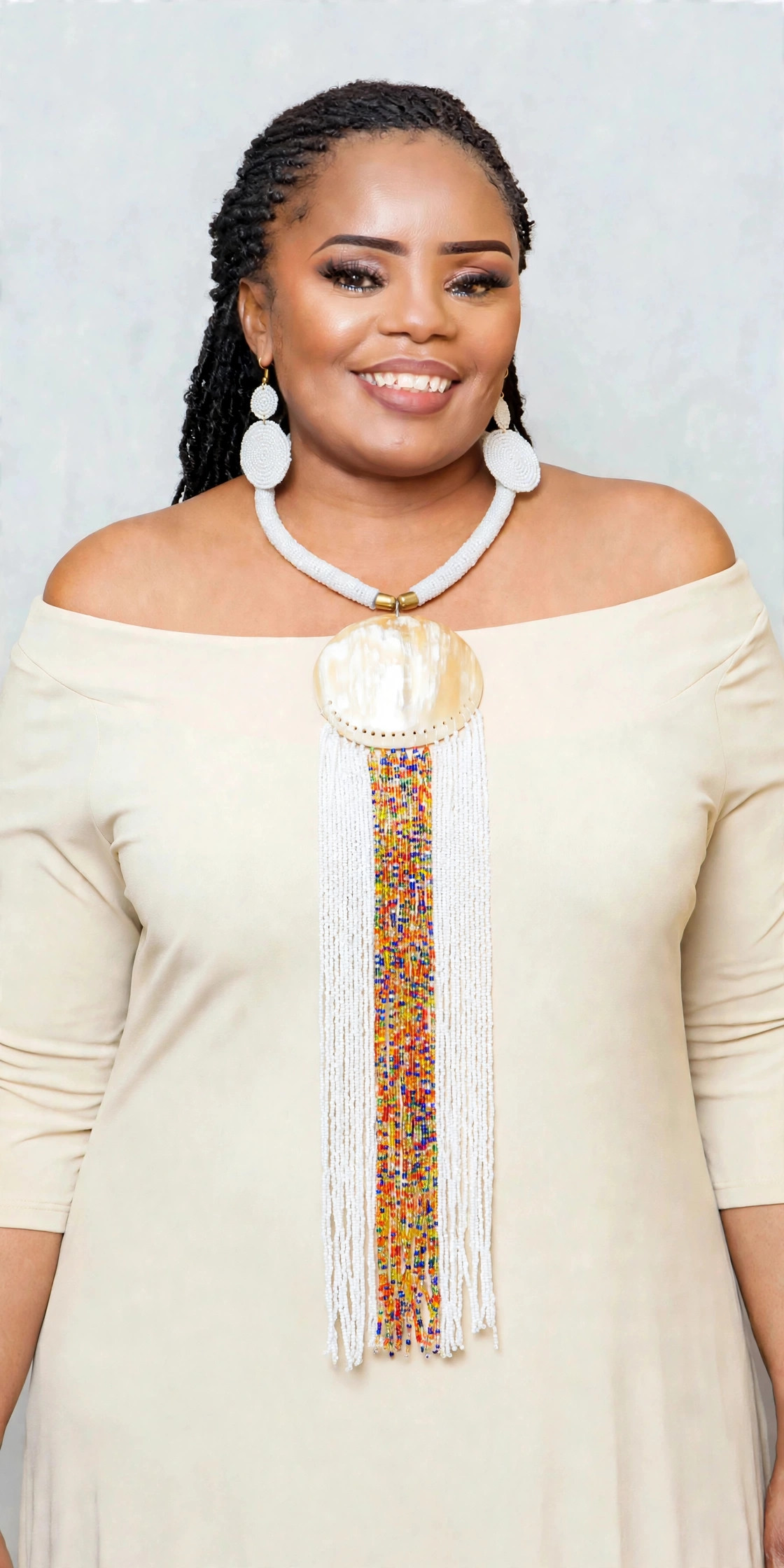 Maasai Beaded Horn Disc Necklace & Earrings Set - Image 4